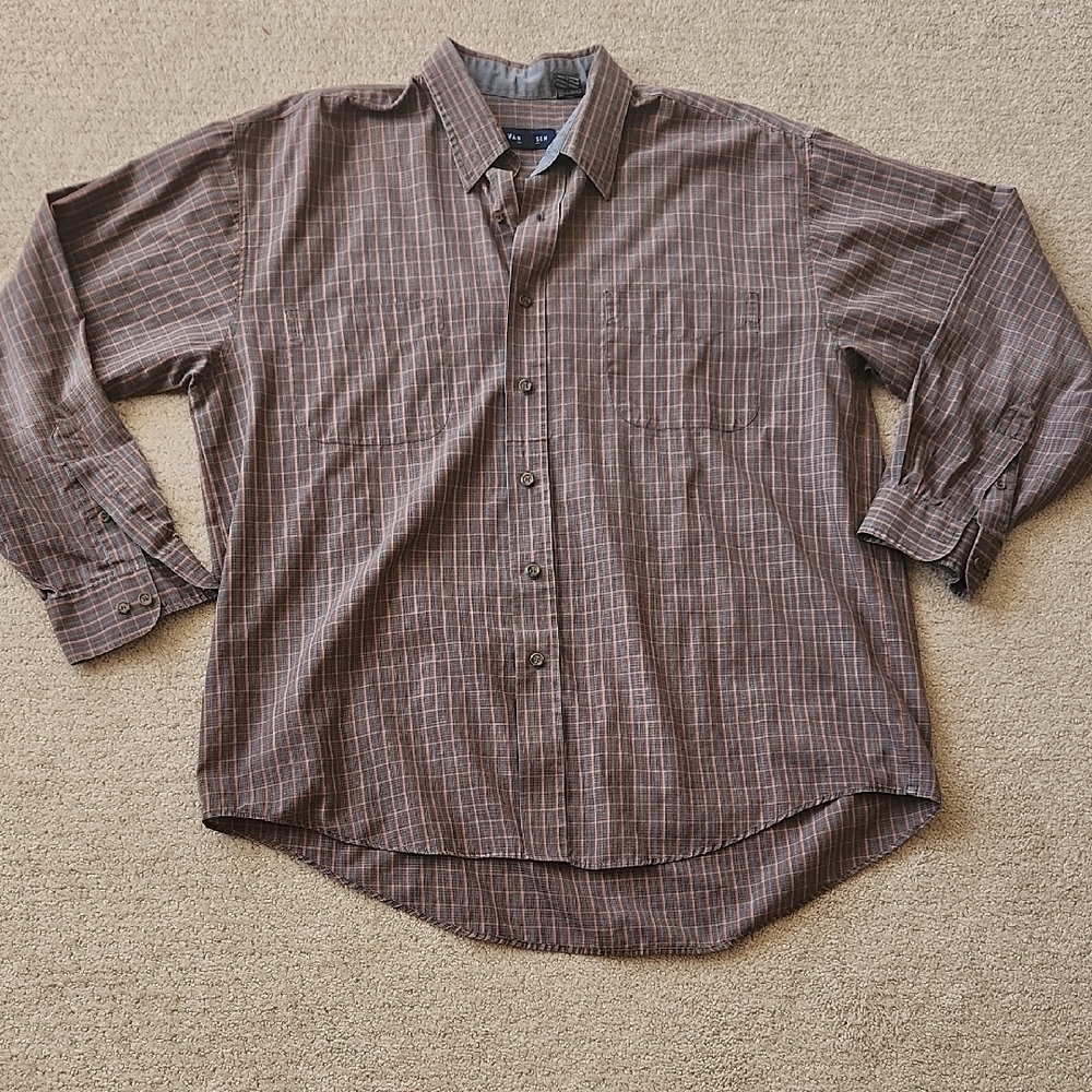 Van Heusen Button Down Shirt Size L